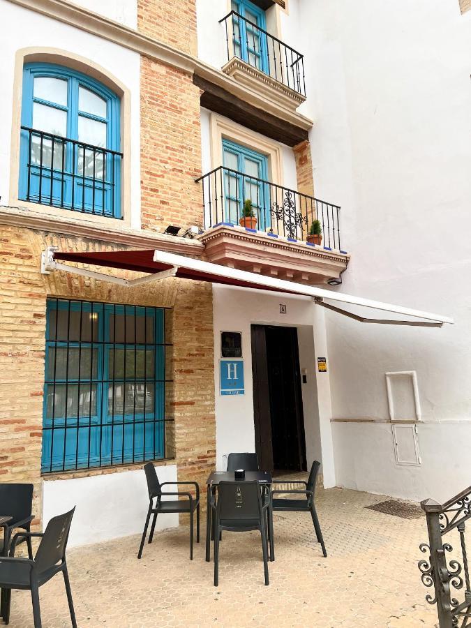 Hostal Servilia Carmona  Extérieur photo